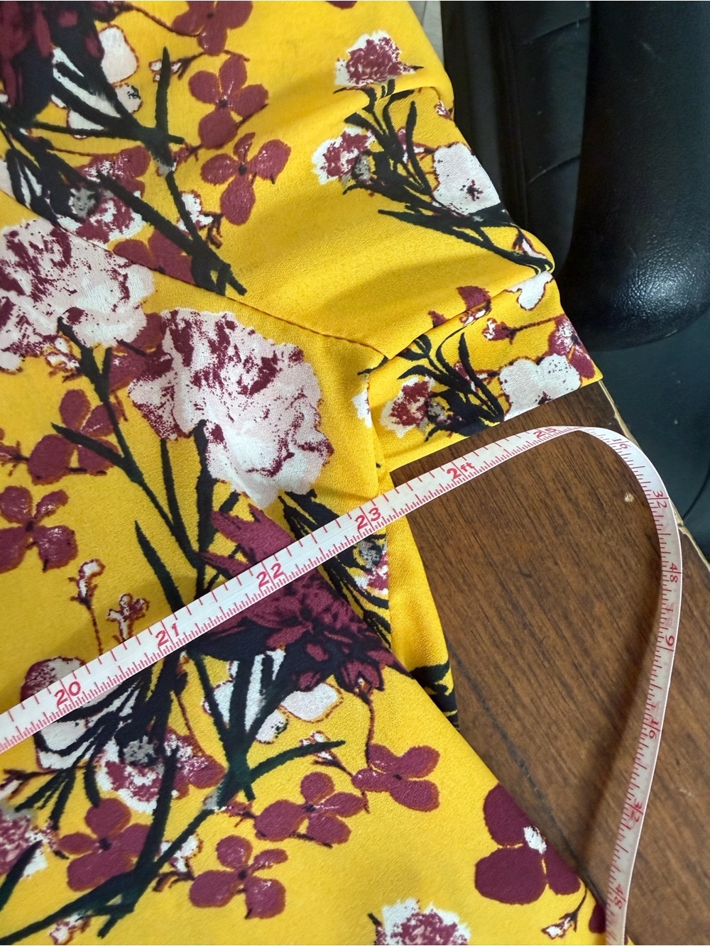 Women’s Yellow Floral Lace-Up V-Neck Tunic Size XXL - Picture 7 of 9